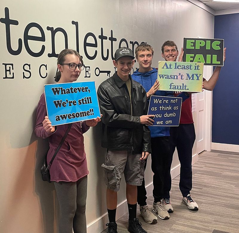 Players at Tenletters Escape Rooms